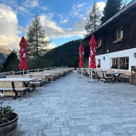 Hotel Peer Alm à Navis Extérieur photo