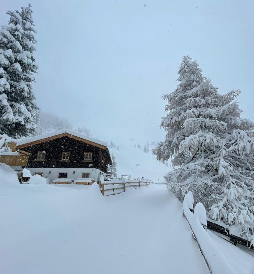 Hotel Peer Alm à Navis Extérieur photo