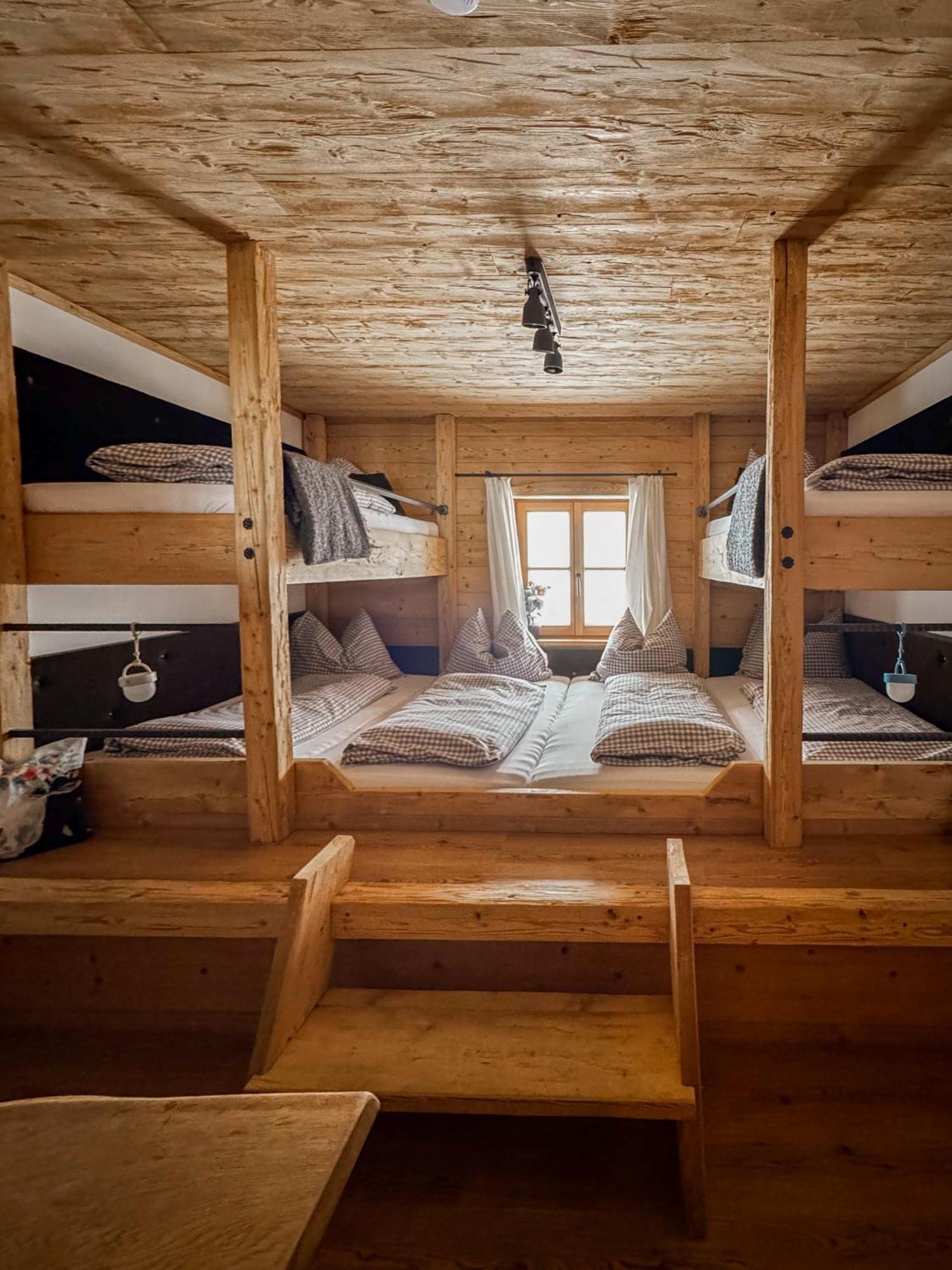 Hotel Peer Alm à Navis Extérieur photo