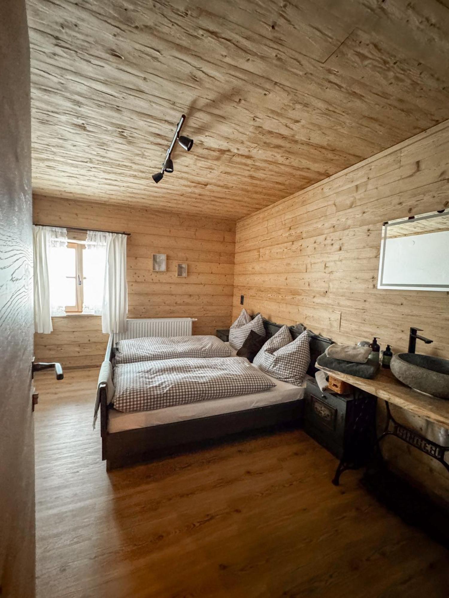Hotel Peer Alm à Navis Extérieur photo