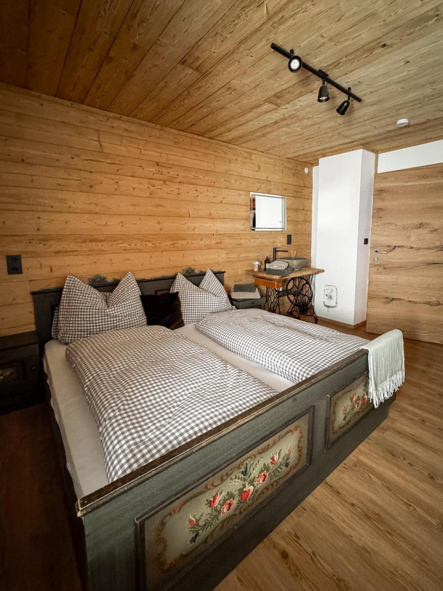 Hotel Peer Alm à Navis Extérieur photo